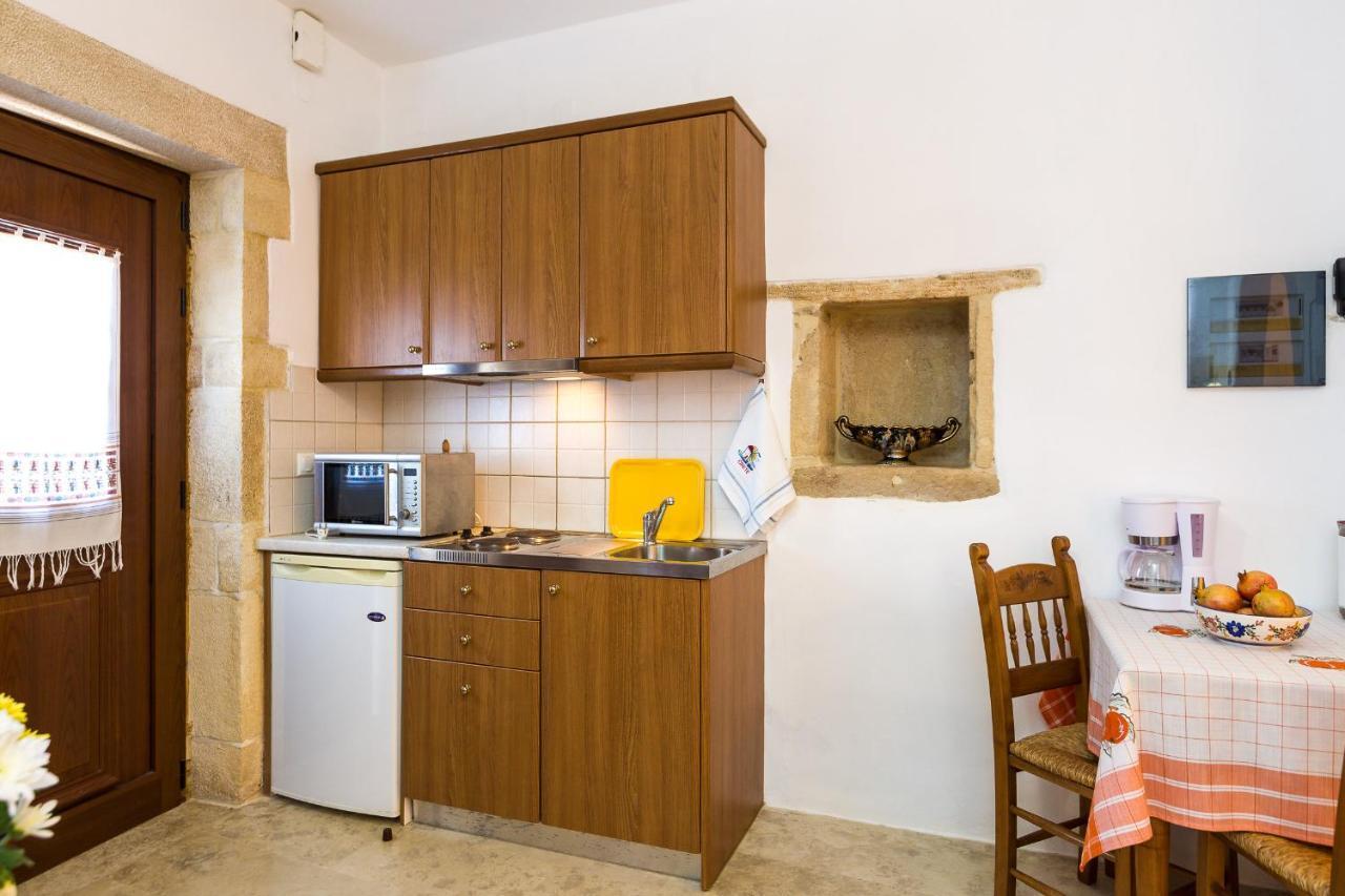 Enastron Guest House Rethymno  Exterior photo